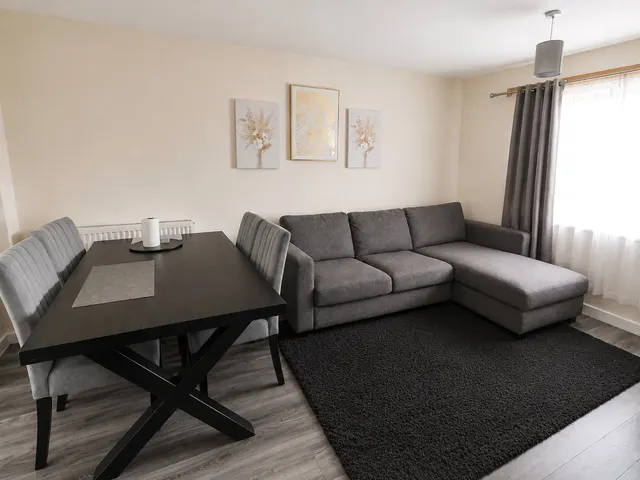 Photo 2 — Wilcox Avenue, Hednesford, Cannock, Staffordshire, WS12
