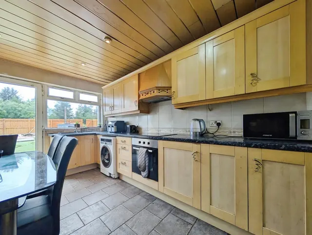Carvale Avenue, Salsburgh, ML7, photo 3