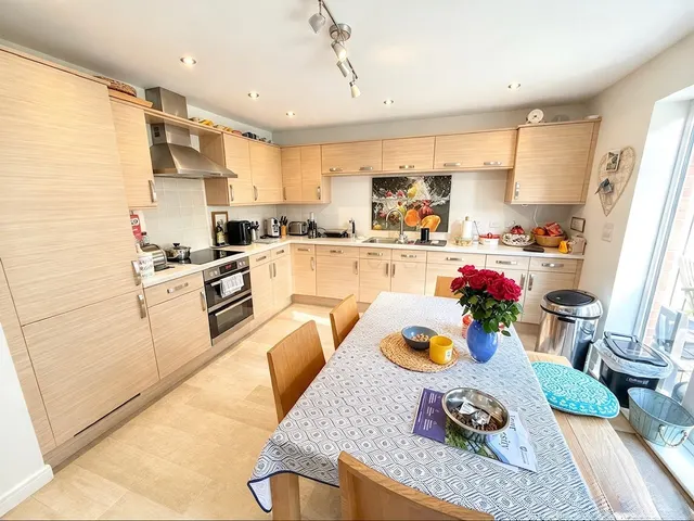 Brakespear Close, Nevilles Cross, DH1, photo 3
