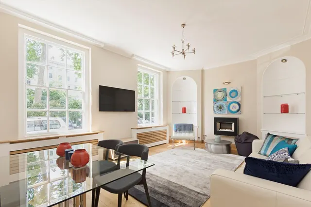 Lowndes Square, London, SW1X, photo 1