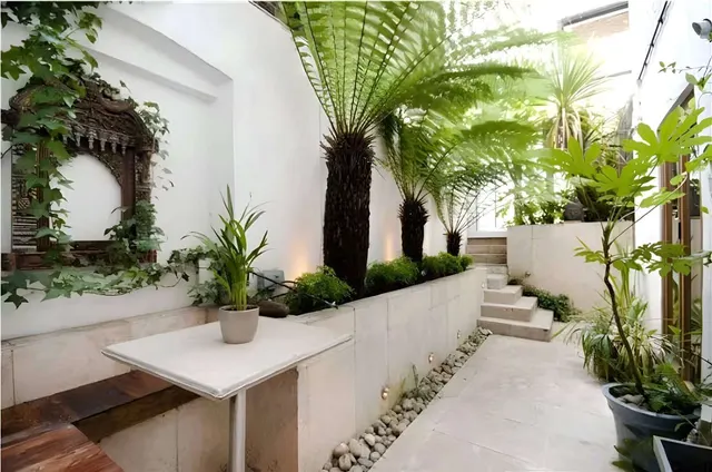 Photo 2 — St. Stephens Gardens, London, W2 5QX