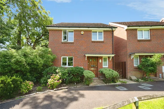 Portsdown View, Havant, PO9, photo 1