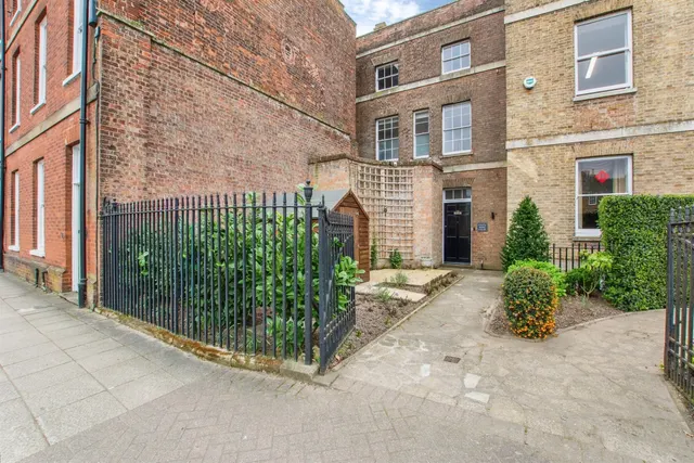 South Brink, Wisbech, photo 1