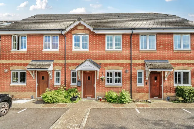 Grove Place, Winchester, SO22, photo 1