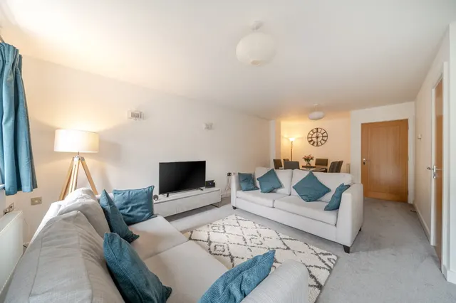 Grove Place, Winchester, SO22, photo 2