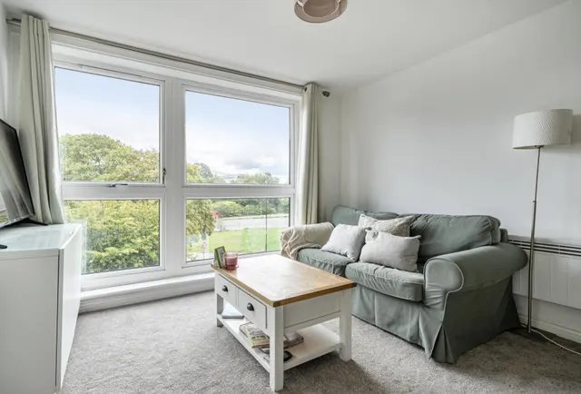 Paxton Drive, Bristol, BS3, photo 1