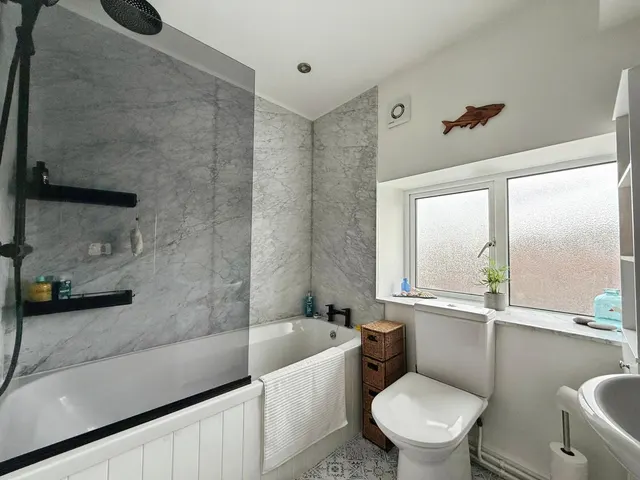 Lyme Street, Axminster, EX13, photo 2