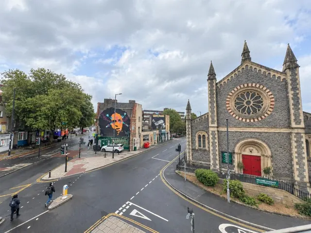 Stokes Croft, St Pauls, BS1, photo 3