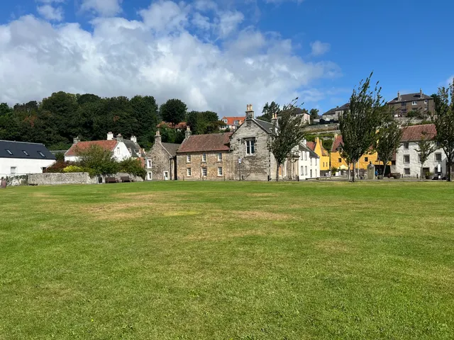 Photo 2 — 16 Sandhaven, Culross, Dunfermline, Fife, KY12 8JG