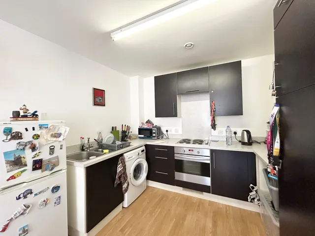 Elgin House, Chadwell Heath, RM6 6GE, photo 1