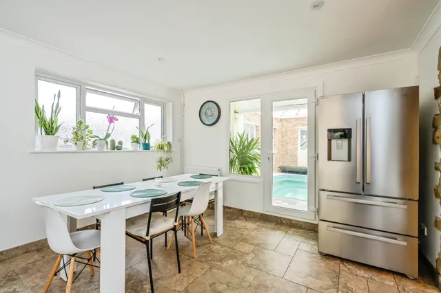 Aldwick Road, Bognor Regis, PO21, photo 3