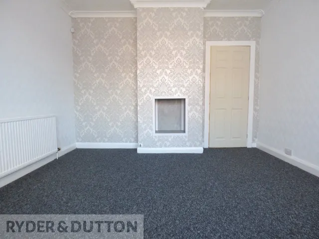 Pilkington Street, Middleton, M24, photo 3