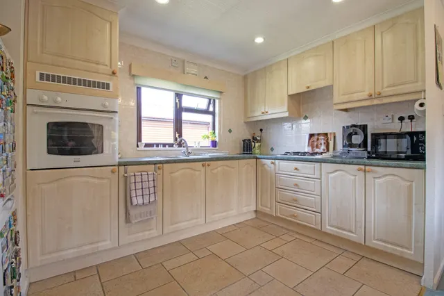 Willow Lane, Torksey, LN1, photo 3