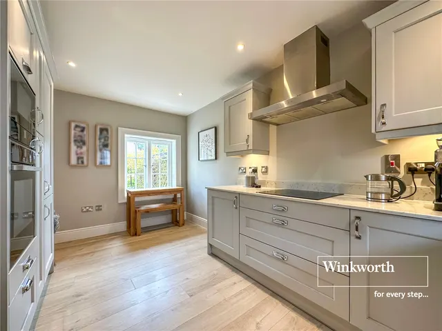 Wimborne Road West, Wimborne, BH21, photo 2