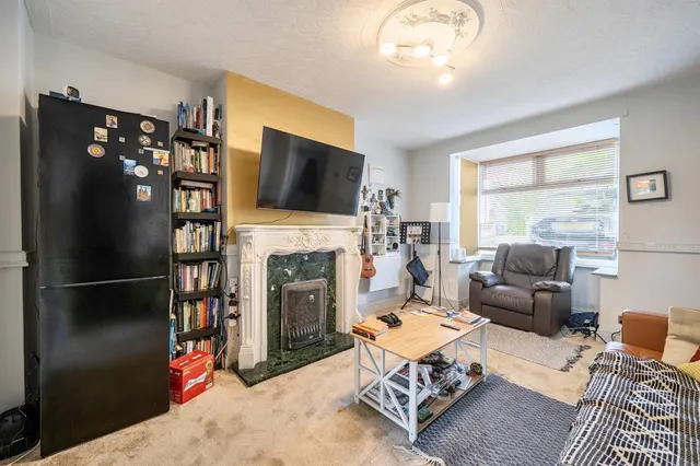 Parkeston Crescent, Birmingham, B44, photo 3
