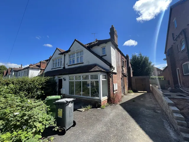 Church Wood Avenue, Weetwood, LS16, photo 1