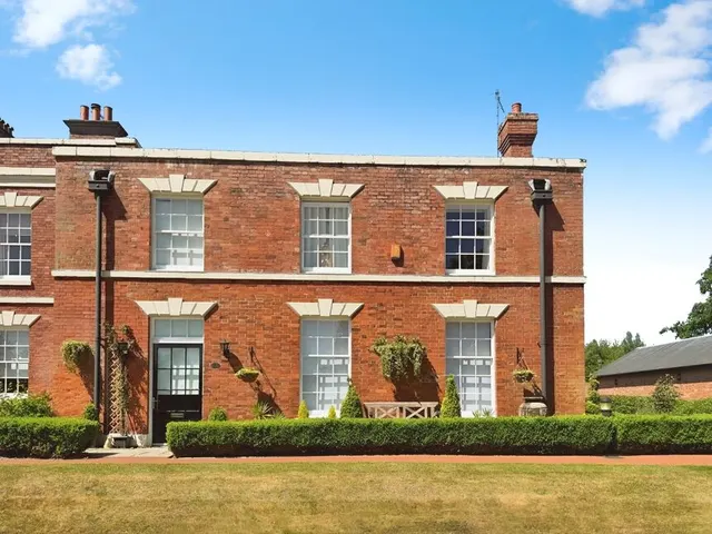 Photo 3 — Lawton Hall Drive, Church Lawton, Cheshire, ST7