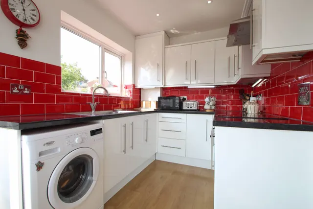 Lawford Gardens, Dartford, photo 1