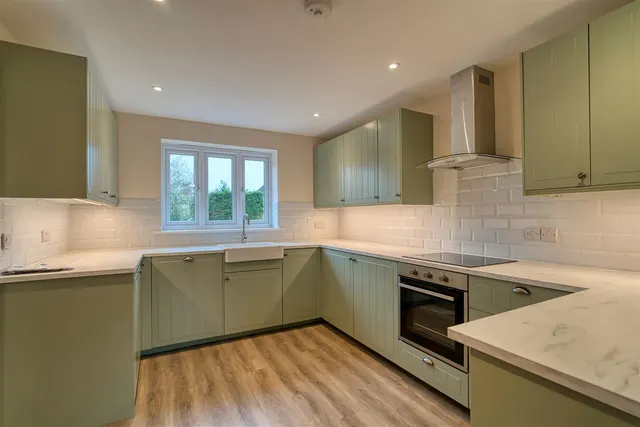 Cypress Way, Gillingham, photo 2