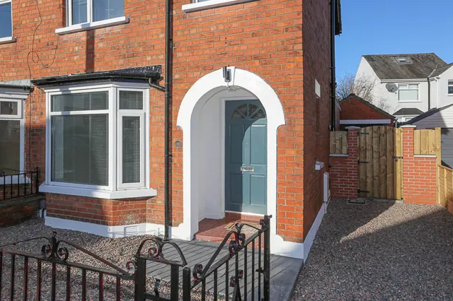 Loopland Drive, Belfast, BT6, photo 2