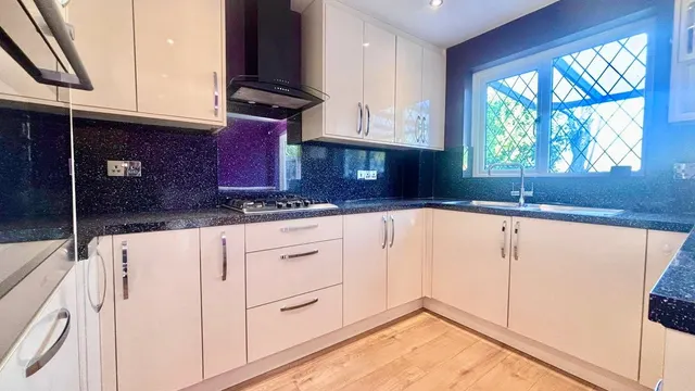 Photo 3 — Galloway Close, Fleet, Hampshire, GU51 2TJ