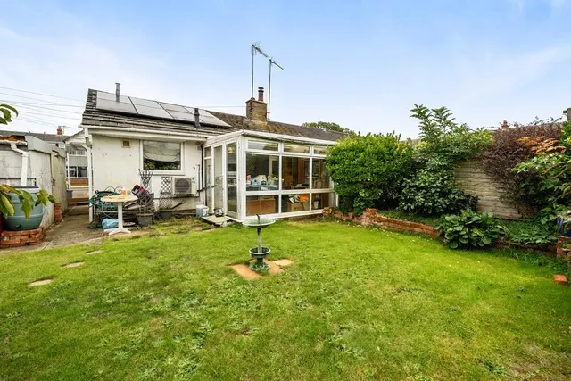 Newcombe Close, Milcombe, OX15, photo 2