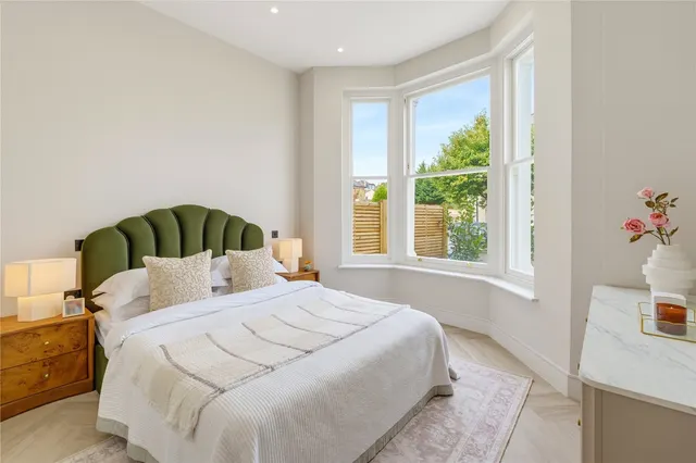 Ramsden Road, London, SW12, photo 3