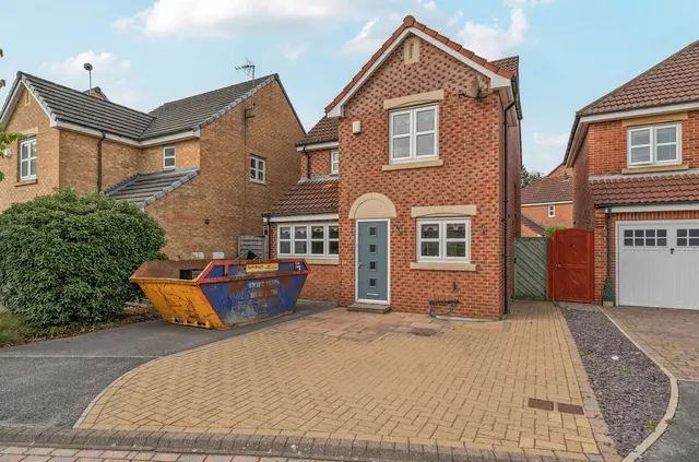 Chevening Park, Kingswood, HU7, photo 1
