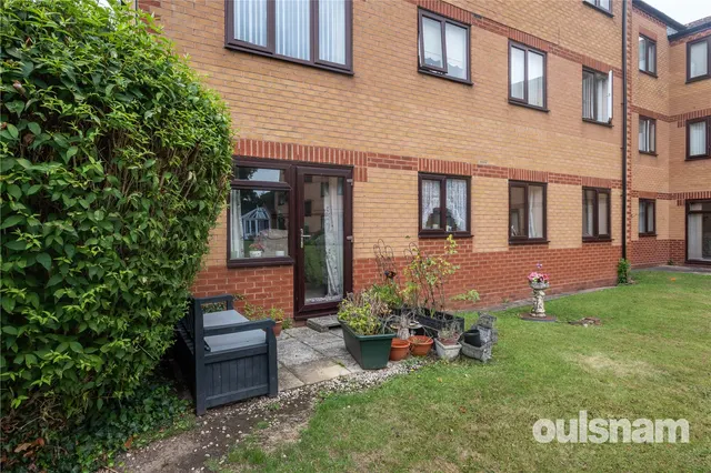Photo 3 — Northfield Road, Kings Norton, Birmingham, West Midlands, B30 1DU