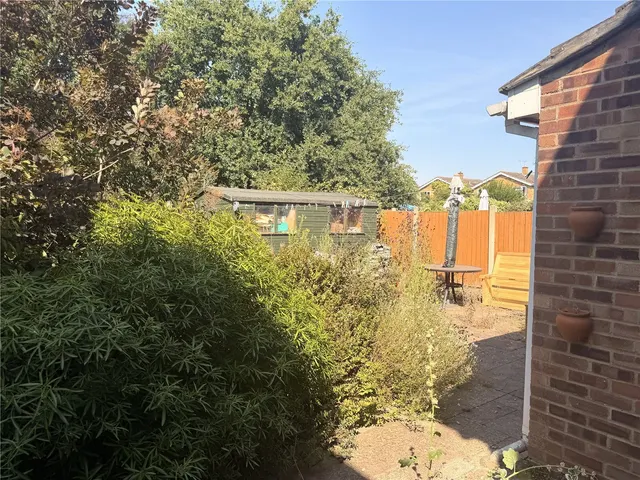 Photo 3 — Maple Way, Burnham-on-Crouch, Essex, CM0