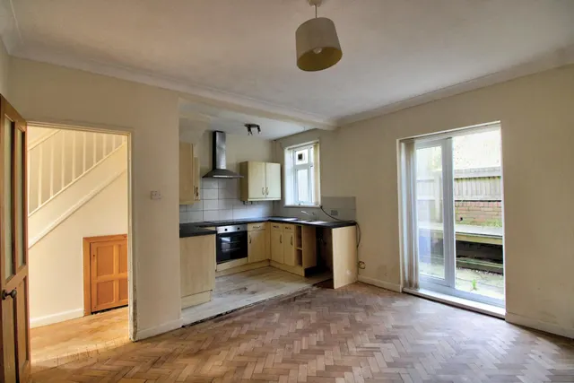 Brynglas Avenue, Newport, NP20, photo 2