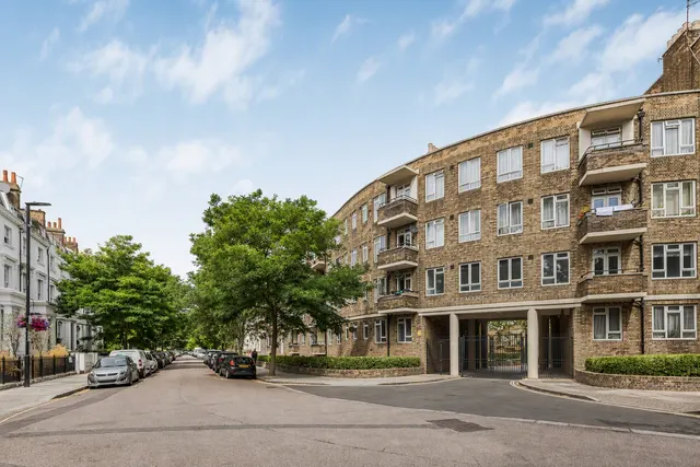 St. Marys Square, Bayswater, W2, photo 1