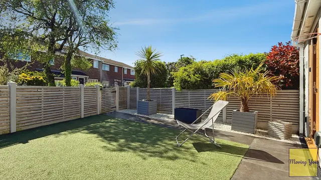 Photo 3 — Burnbush Close, Stockwood, Bristol, BS14 8LQ