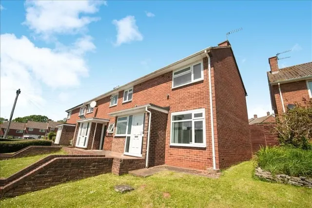 Elaine Close, Exeter, EX4, photo 1