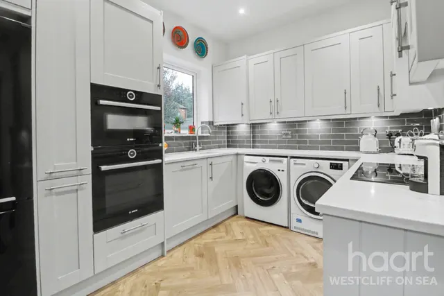 Cranley Road, Westcliff-On-Sea, SS0, photo 3