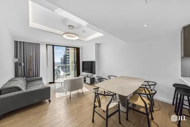 Carnation Way, London, SW8, photo 1