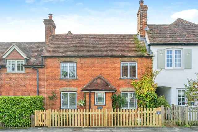 The Street, Ewhurst, GU6, photo 1