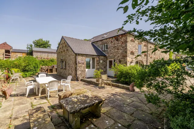 Pen Y Cwm, Haverfordwest, SA62, photo 1