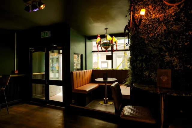 Photo 2 — Denmark Street, Bristol, Bristol, BS1 5DQ