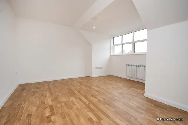 Lower Bristol Road, BA2, photo 2