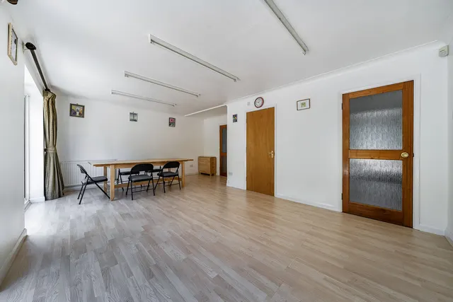 Woodridge Way, Northwood, HA6, photo 3