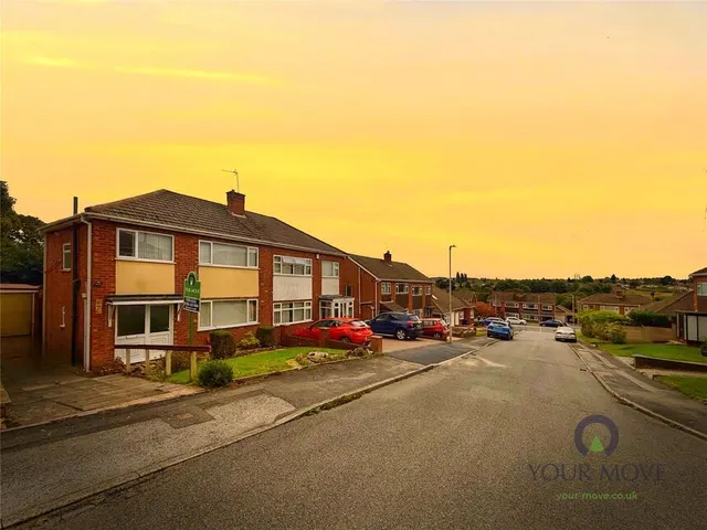 Eton Close, Woodsetton, West Midlands, DY3, photo 1