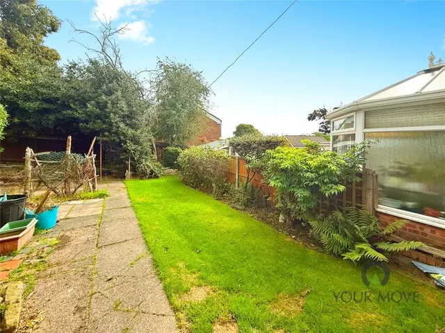 Photo 2 — Eton Close, Woodsetton, West Midlands, DY3