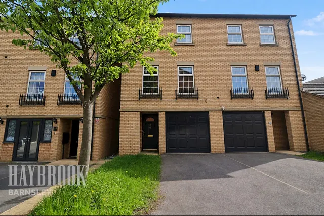 Bretton Close, Brierley, photo 1