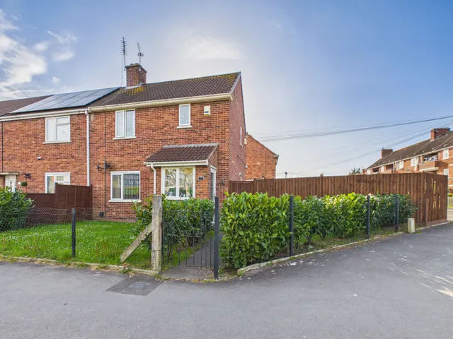Parkway, Bridgwater, TA6, photo 1