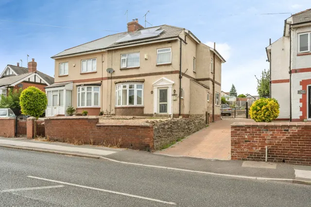 Church Street, Mexborough, S64, photo 1