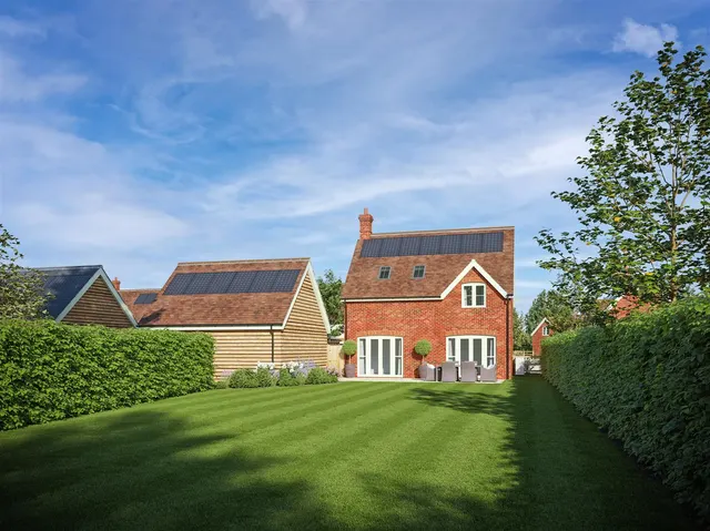Townsend Farmyard, Poulshot, SN10, photo 2