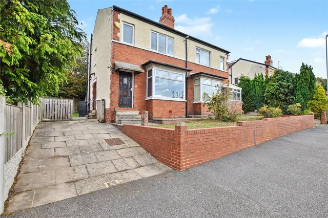 Field End Road, Leeds, LS15, photo 1