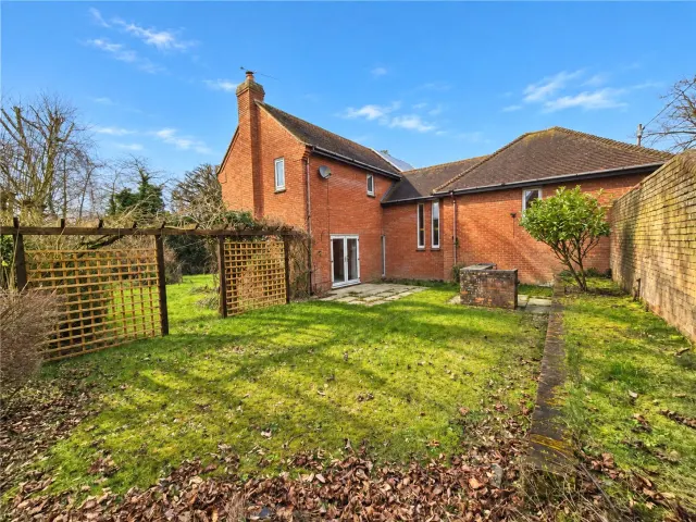 Queen Street, Castle Hedingham, CO9, photo 1
