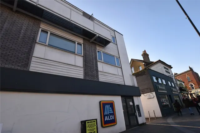 Station Road, London, SE25, photo 1
